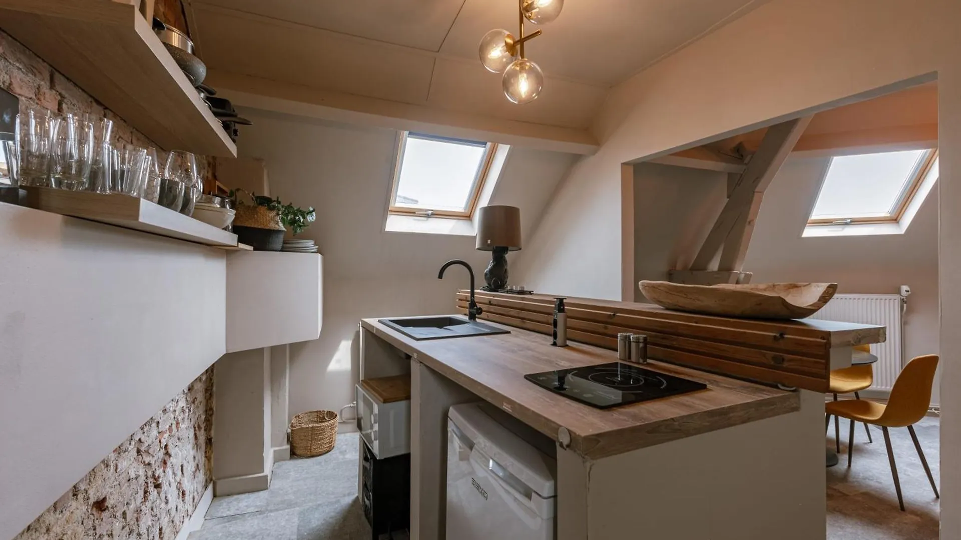 אנטוורפן Huswell - Rooftop Apartment In City Center, Pets Are Welcome